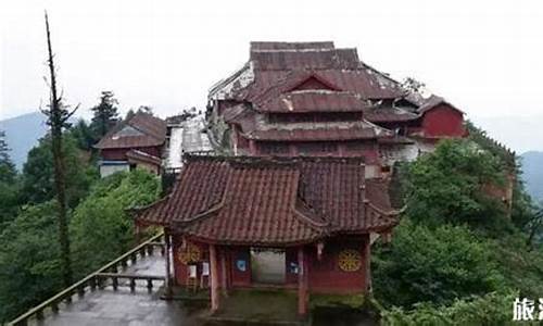 峨眉山寺庙住宿_峨眉山寺庙住宿攻略